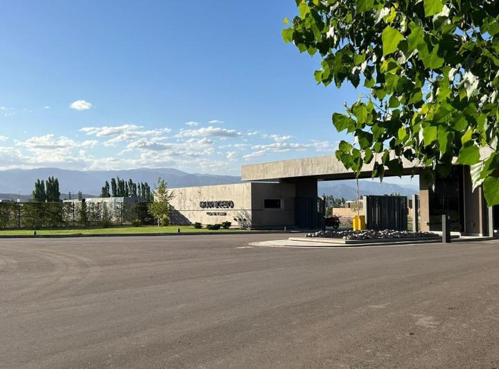 Terreno · 550m²