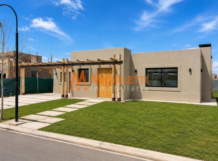 Casa · 170m² · 9 Ambientes · 2 Cocheras