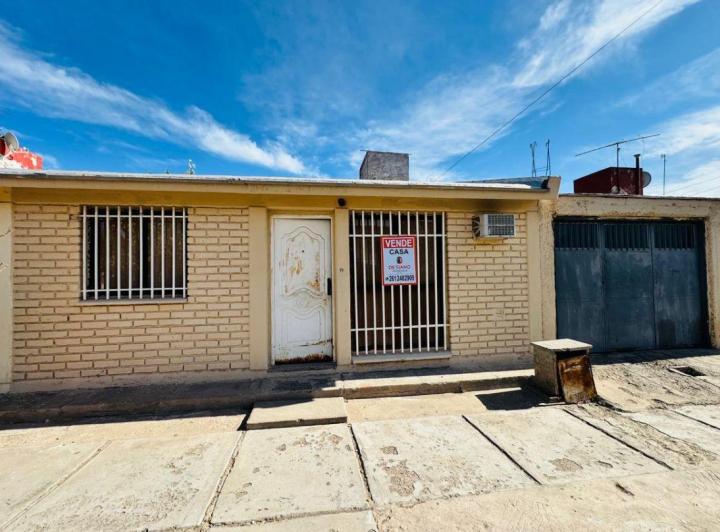 Casa · 160m² · 1 Ambiente · 1 Cochera