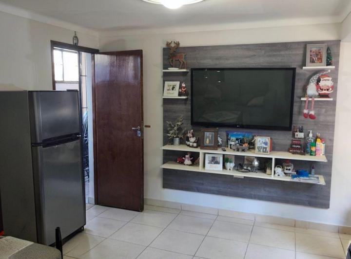 Casa · 196m² · 7 Ambientes · 2 Cocheras