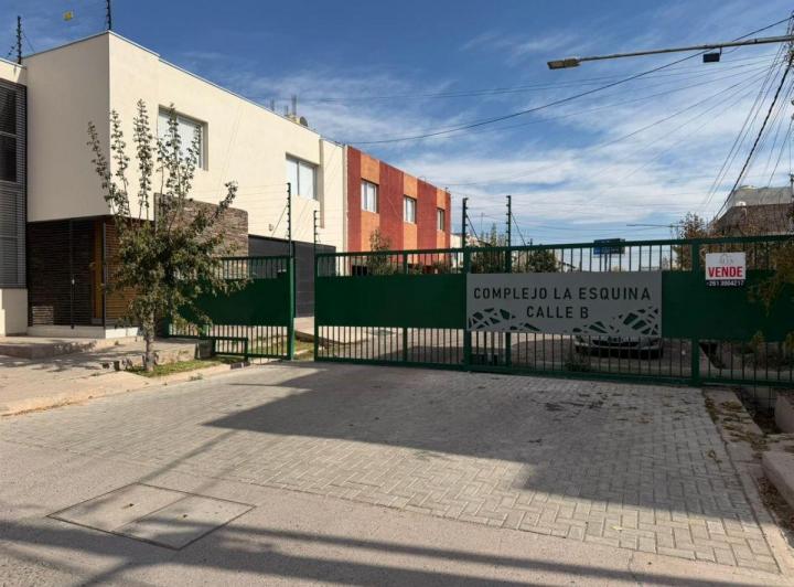 Departamento · 55m² · 2 Ambientes · 1 Cochera