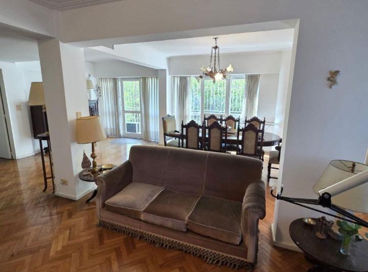 Departamento · 190m² · 9 Ambientes