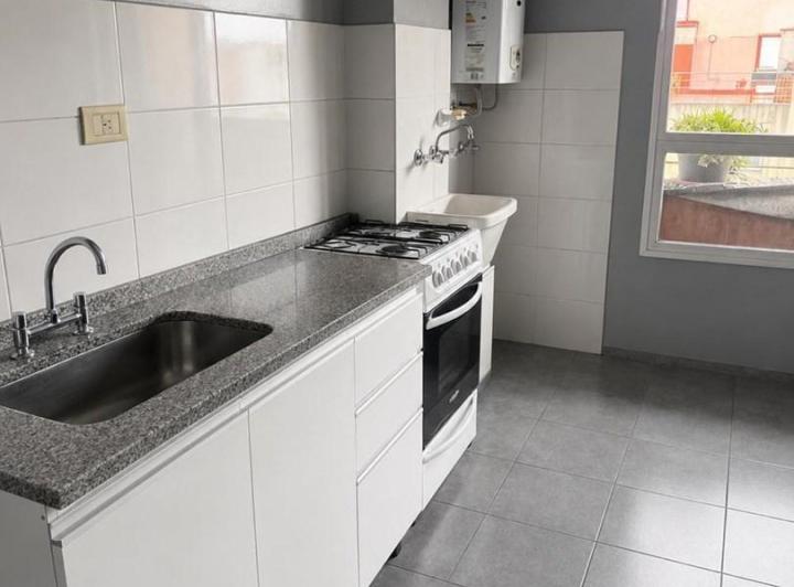 Departamento · 43m² · 2 Ambientes · 1 Cochera