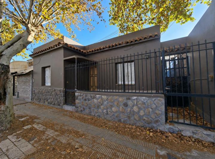 Casa · 115m² · 3 Ambientes