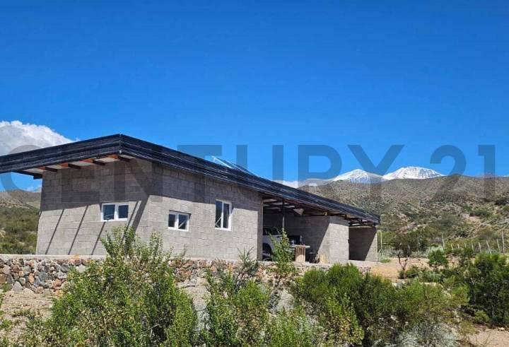 Casa · 124m² · 3 Ambientes · 2 Cocheras