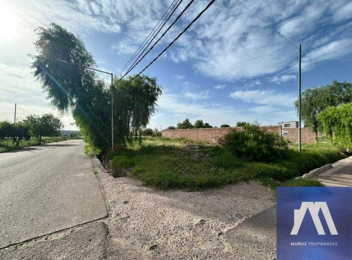 Terreno · 270m²