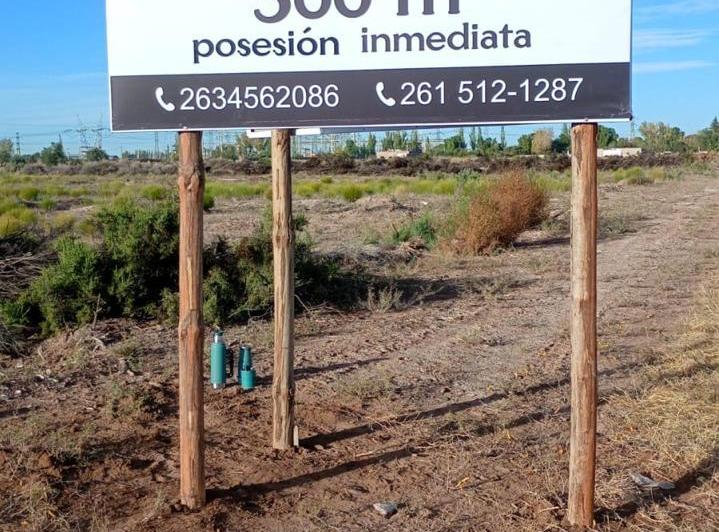 Terreno · 300m²