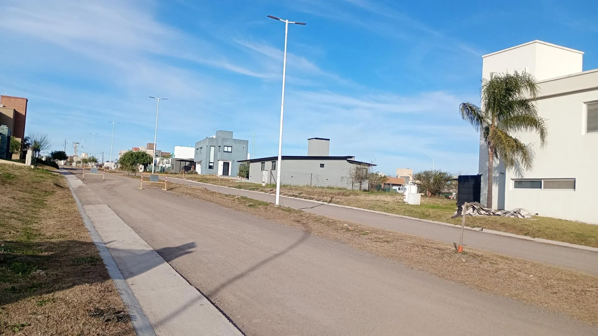 Lote en venta en B° Aires del Nordeste con agua y luz.