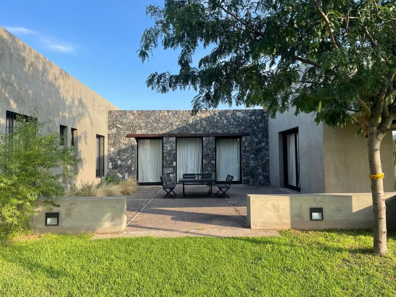 VENTA EXCELENTE CASA EN LA SERENA MENDIOLAZA