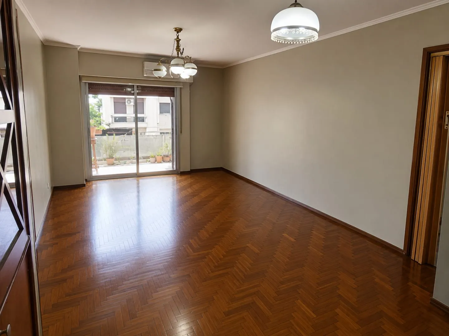 ALQUILER DEPARTAMENTO 3 DORMITORIOS- AV. FIGUEROA ALCORTA ESQ COLÓN | CENTRO