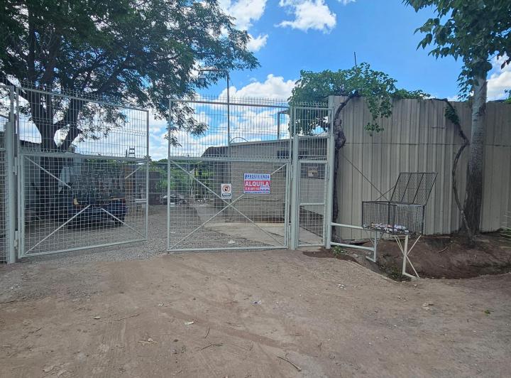 Casa · 110m² · 5 Ambientes · 1 Cochera