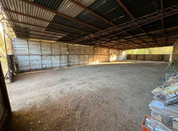 Bodega-Galpón · 350m² · 3 Ambientes