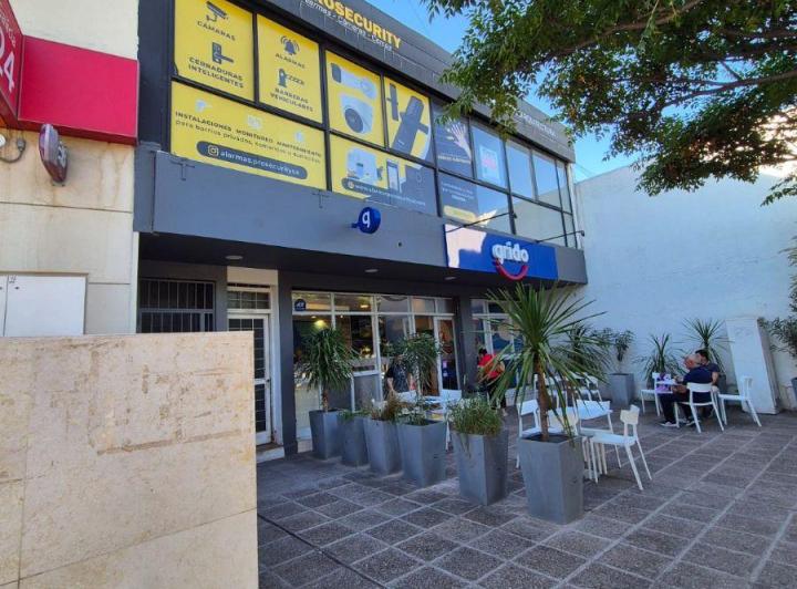 Local comercial · 110m² · 3 Ambientes