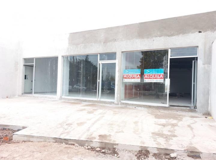 Local comercial · 75m² · 1 Cochera