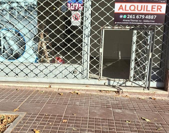 Local comercial · 110m²