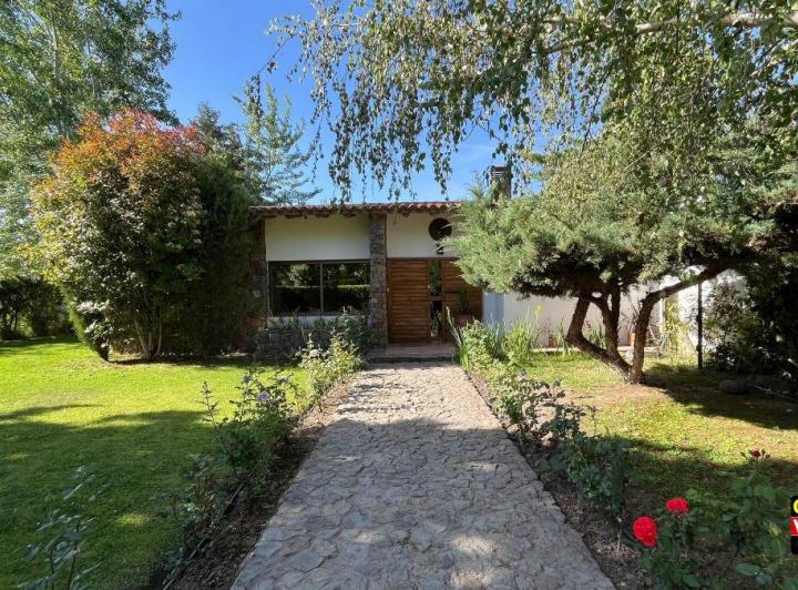 Casa · 532m² · 7 Ambientes · 2 Cocheras