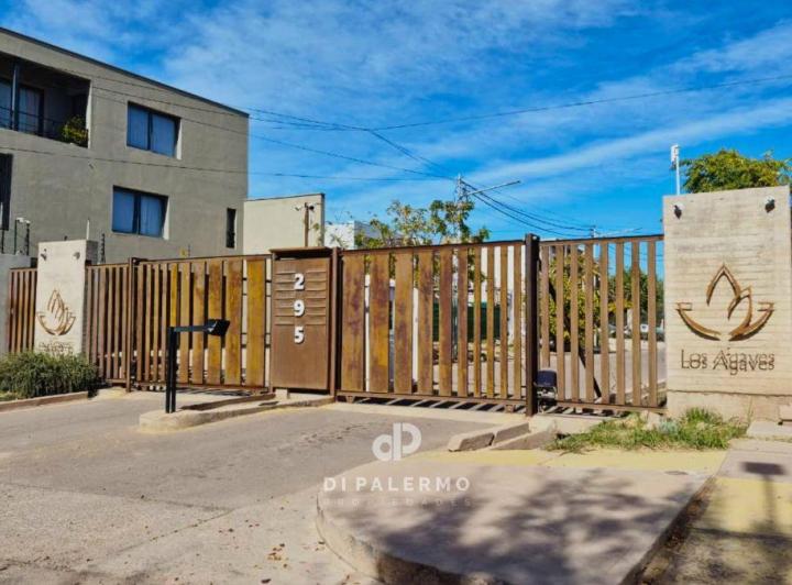 Departamento · 62m² · 4 Ambientes · 1 Cochera