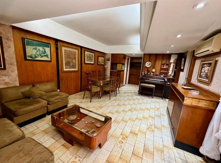 Departamento · 94m² · 4 Ambientes · 1 Cochera
