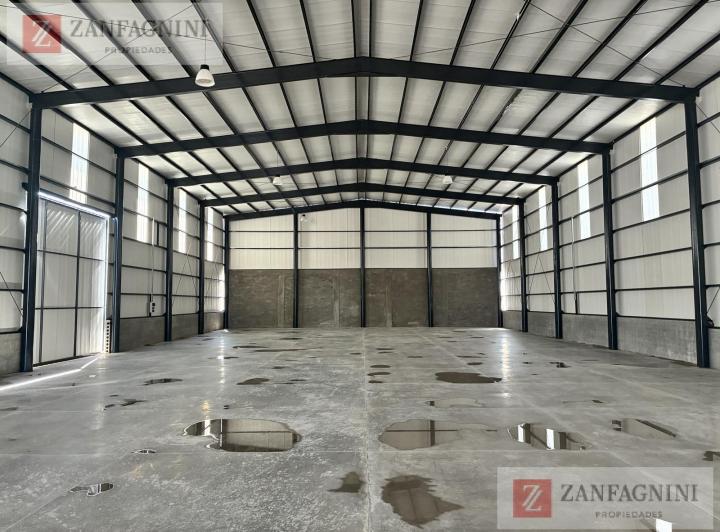 Bodega-Galpón · 900m² · 1 Ambiente