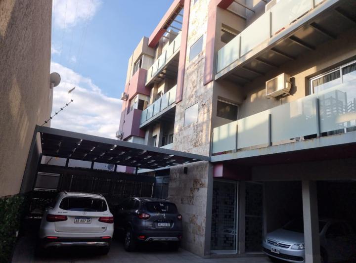 Departamento · 60m² · 2 Ambientes · 1 Cochera