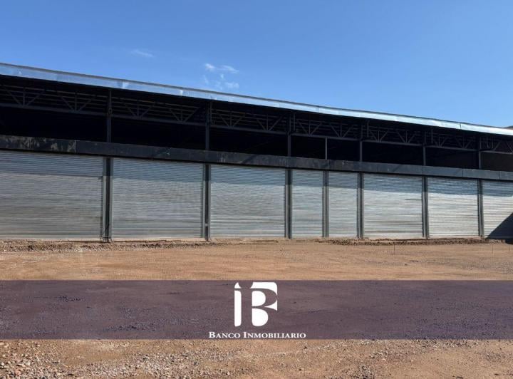 Local comercial · 434m² · 1 Ambiente · 15 Cocheras