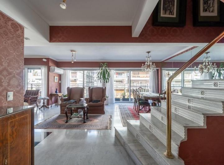 Departamento · 212m² · 6 Ambientes · 2 Cocheras