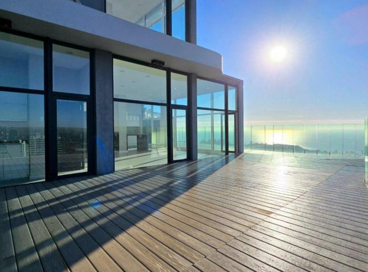 Departamento · 260m² · 8 Ambientes · 2 Cocheras
