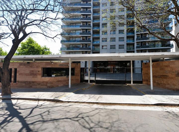 Departamento · 70m² · 2 Ambientes · 1 Cochera