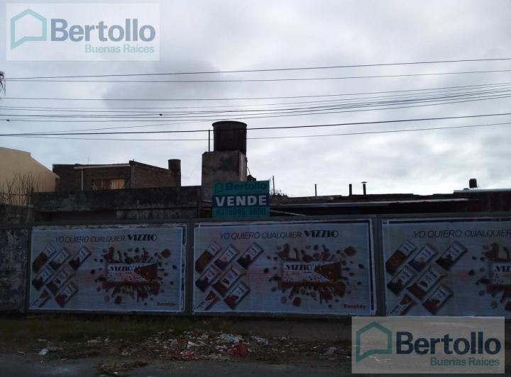 Local comercial · 600m² · 5 Ambientes · 1 Cochera