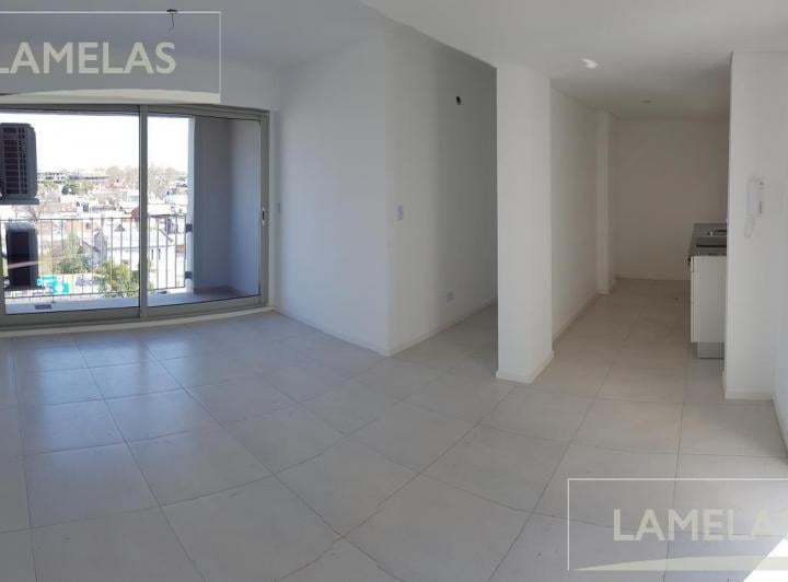 Departamento · 77m² · 4 Ambientes · 1 Cochera