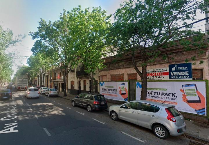 Terreno · 330m²