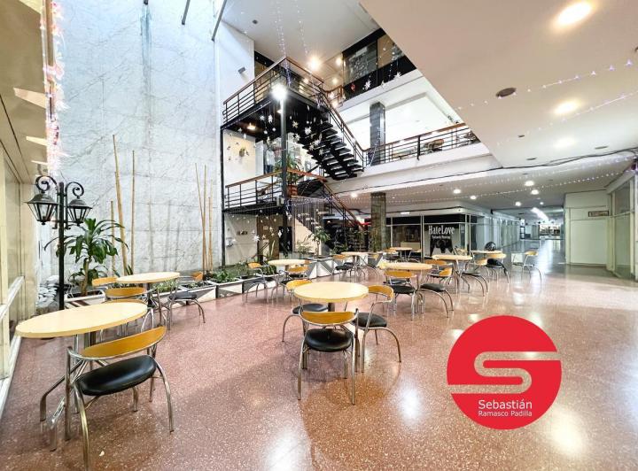 Local comercial · 147m²