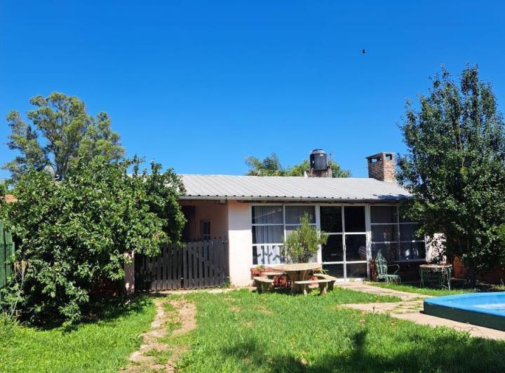 Casa · 104m² · 3 Ambientes · 1 Cochera