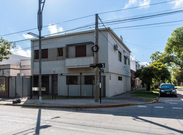 Casa · 248m² · 10 Ambientes · 1 Cochera