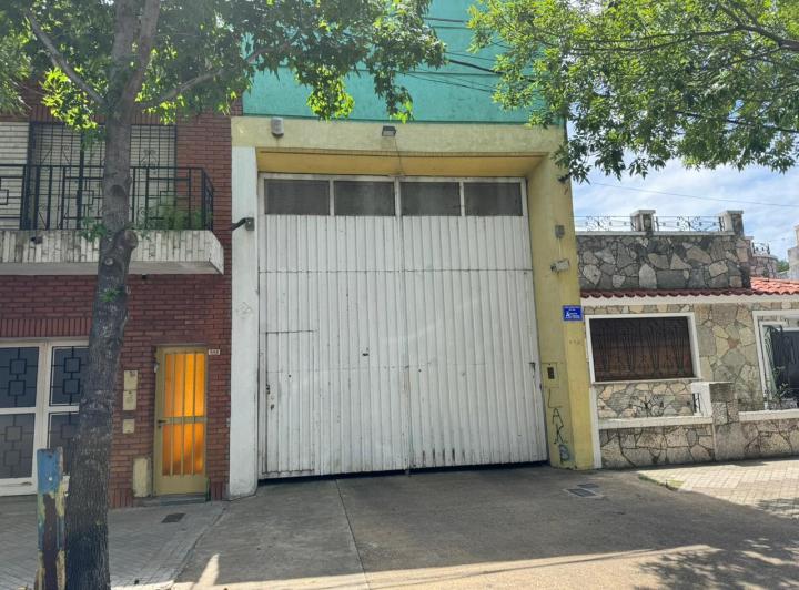 Bodega-Galpón · 2000m²