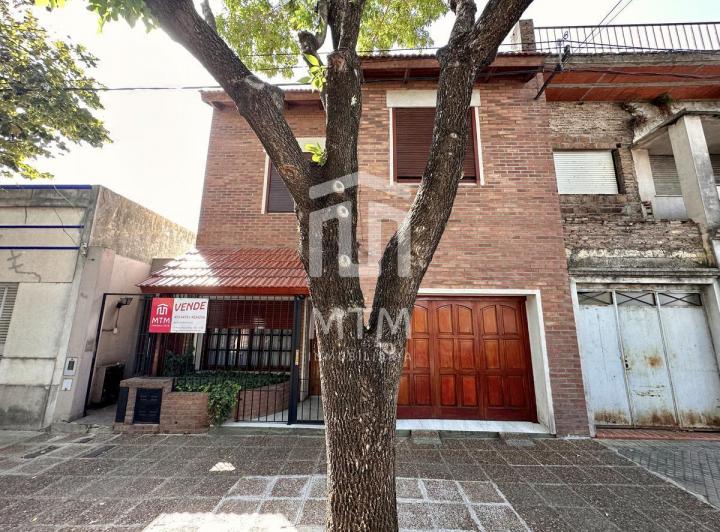 Casa · 127m² · 5 Ambientes