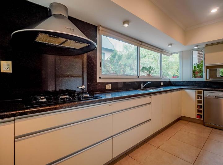 Casa · 149m² · 3 Ambientes · 1 Cochera