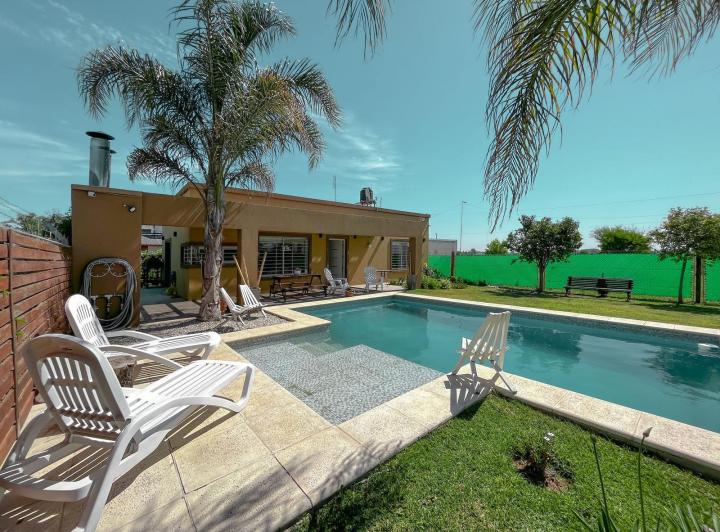 Casa · 78m² · 3 Ambientes · 1 Cochera