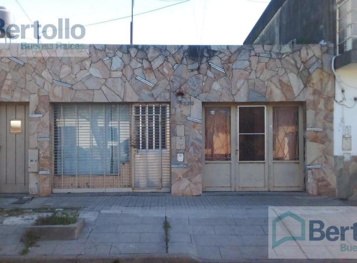 Casa · 100m² · 2 Dormitorios