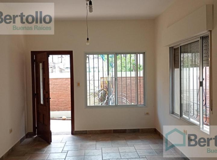 Casa · 72m² · 2 Dormitorios
