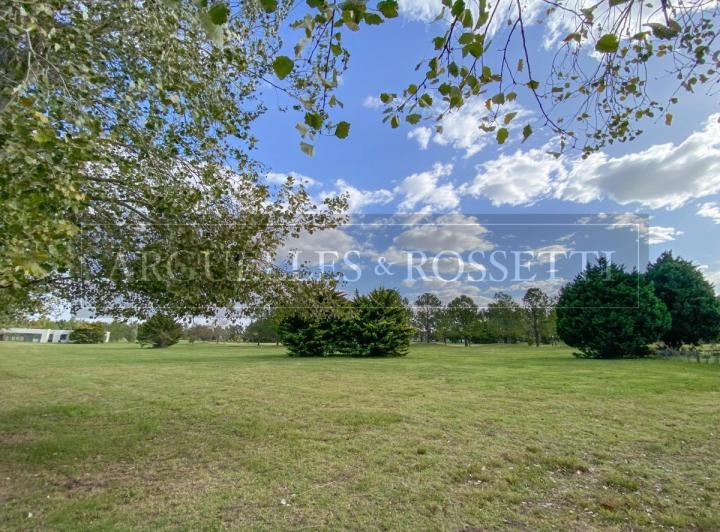 Terreno · 1200m²