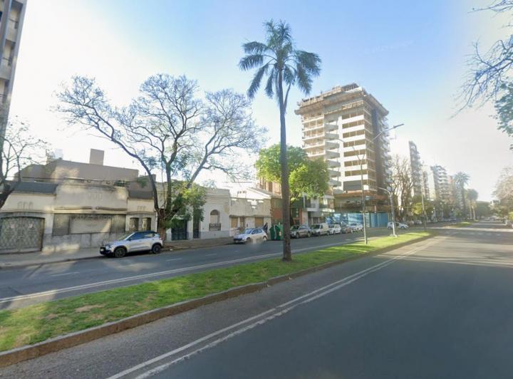Terreno · 347m²