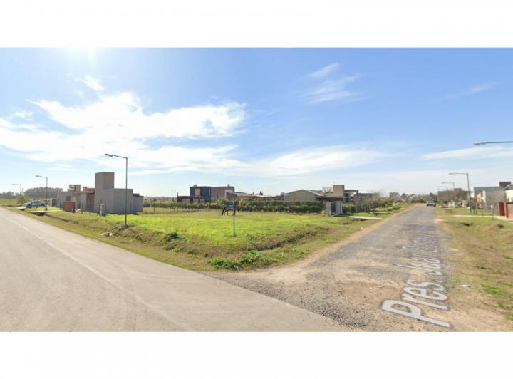Terreno · 512m² · 1 Ambiente