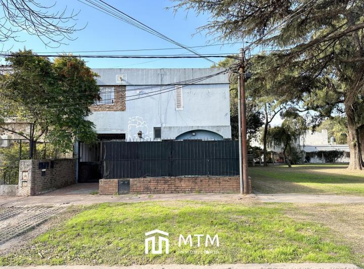 Departamento · 100m² · 6 Ambientes · 1 Cochera