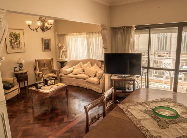 Departamento · 190m² · 4 Ambientes · 1 Cochera