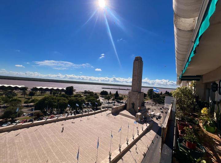 Departamento · 200m² · 7 Ambientes · 1 Cochera