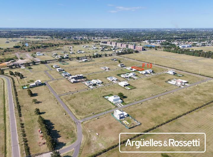 Terreno · 800m²