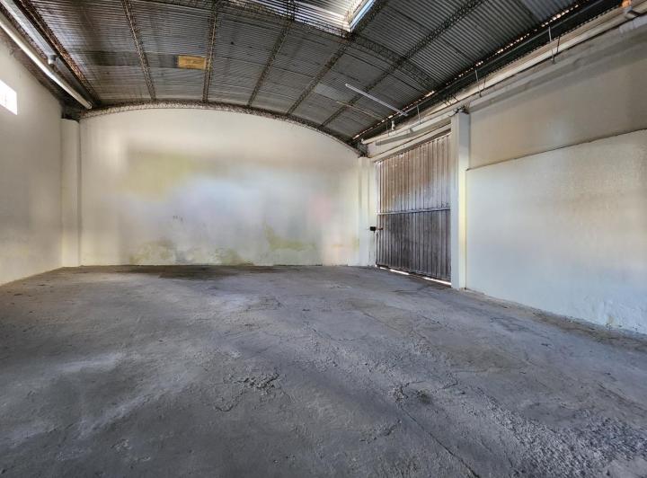 Bodega-Galpón · 412m²