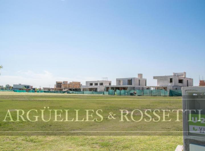 Terreno · 800m²