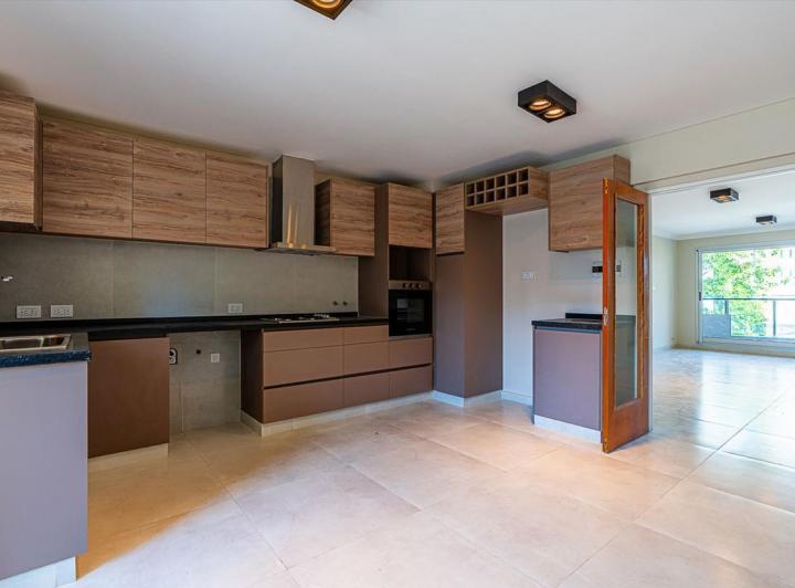 Departamento · 165m² · 4 Ambientes · 1 Cochera